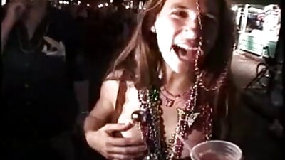 Младата тийнейджърка проститутка прецакана от огромен черен член български секс видеоклипове