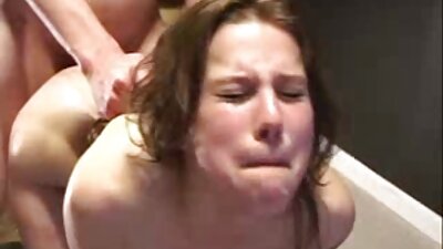 Възбудено момче атакува леля си porno s balgarki в кухнята